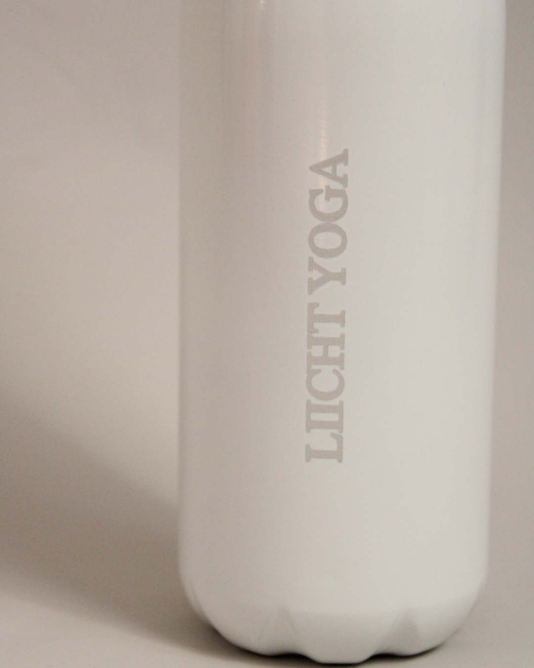 Liicht Yoga water bottle